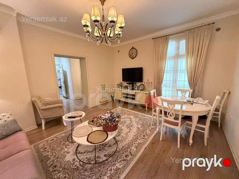 Satılır 4 otaqlı Bina evi menzil (Köhnə tikili), 110 m², Nərimanov rayonu — Mənzil, Bakı (5)