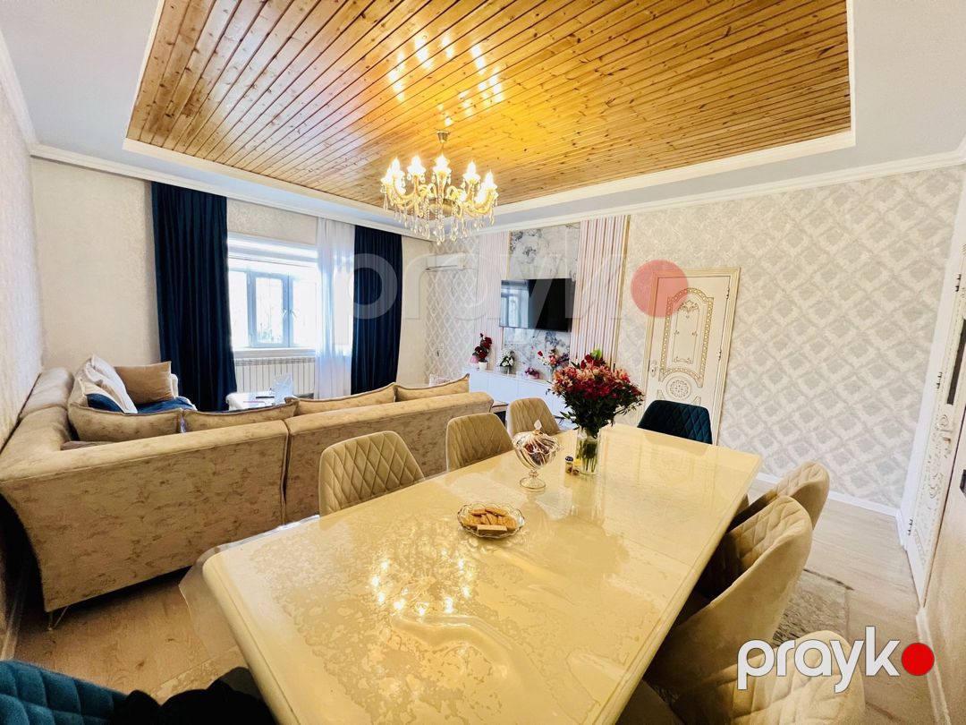 Satılır 4 otaqlı həyət evi/bağ evi 200 m² — Ev, villa, Bakı (9)