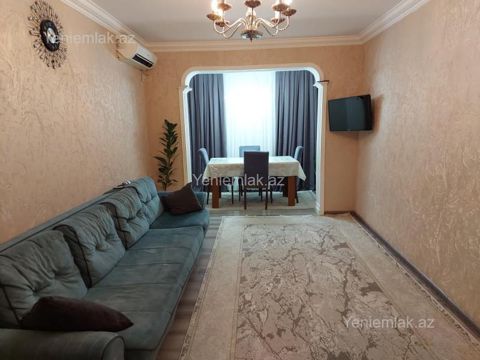 Satılır 3 otaqlı Bina evi menzil (Köhnə tikili), 68 m², 8-ci mikrorayon — Sumqayıt