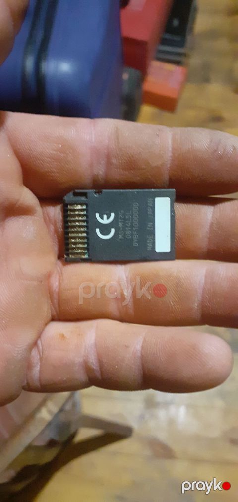 Yaddaş kartları dəsti Tərkib: - SD kart – Ashtel 4 GB - SD kart — Bakı