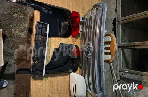 Toyota Land Cruiser üçün orijinal kuzov ehtiyat hissələri dəsti — İsmayıllı
