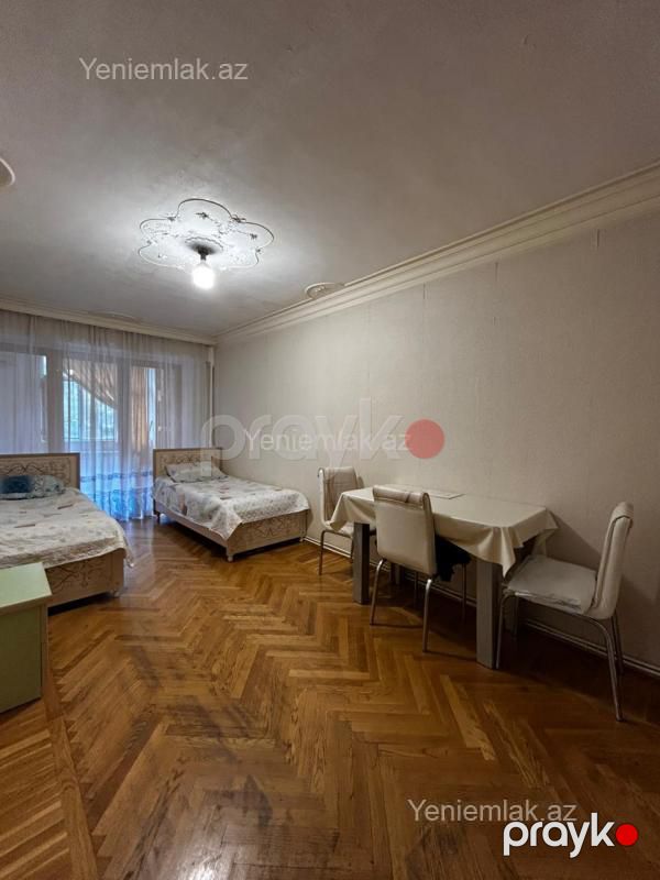 Satılır 3 otaqlı Bina evi menzil (Köhnə tikili), 95 m², Yasamal rayonu — Mənzil, Bakı (7)