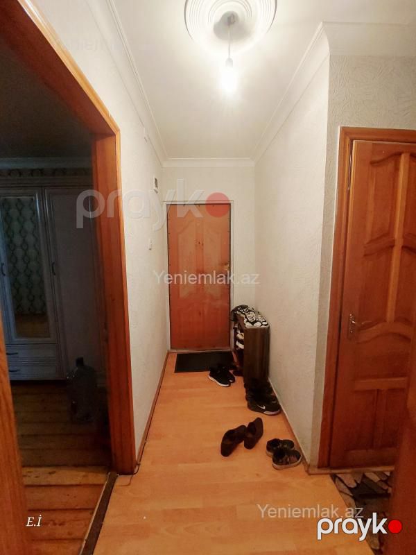 Satılır 3 otaqlı Bina evi menzil (Köhnə tikili), 75 m², 8-ci mikrorayon — Mənzil, Sumqayıt (10)