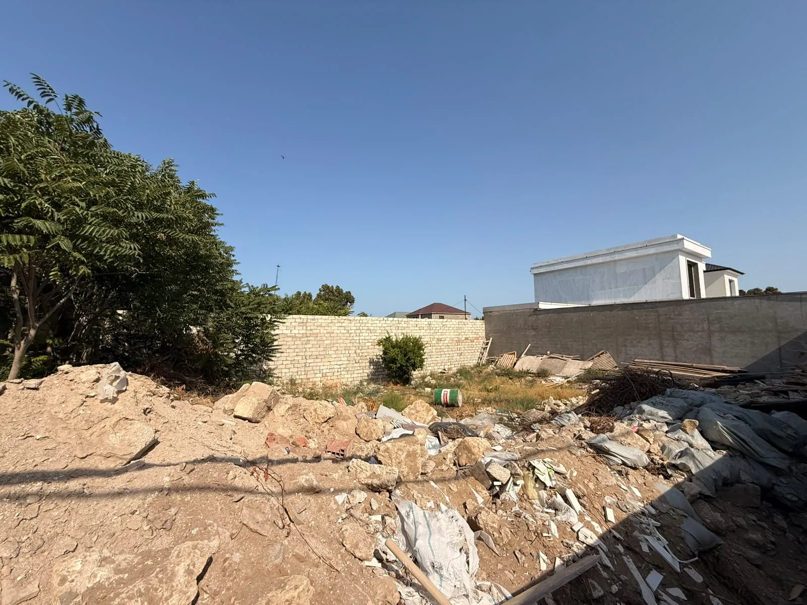 Şüvəlan, Torpaq satılır - 4 sot — Torpaq, Bakı (2)