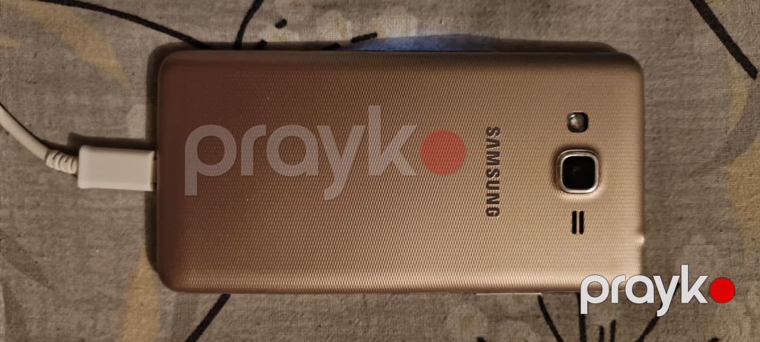Samsung Galaxy J2 (2018) Gold 16GB/2GB — Smartfonlar, Bakı (2)
