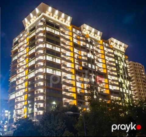 Satılır 4 otaqlı yeni tikili 220 m² — Bakı
