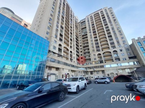Satılır 3 otaqlı yeni tikili 155 m²
