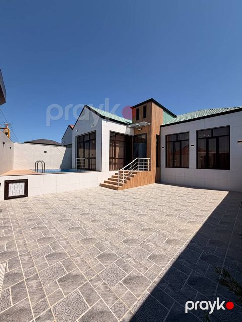 Satılır 5 otaqlı həyət evi/bağ evi 150 m² — Bakı