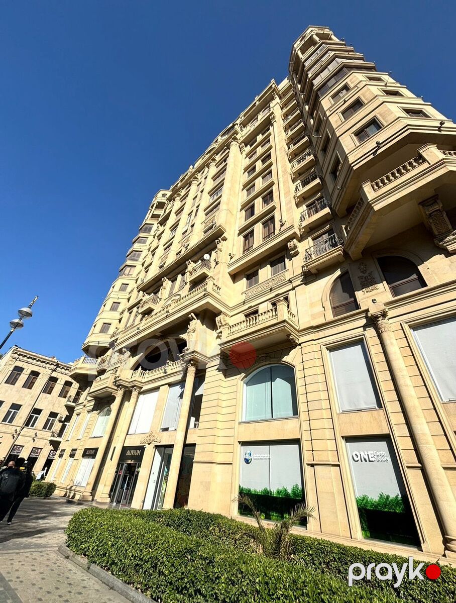 Satılır 3 otaqlı yeni tikili 185 m² — Mənzil, Bakı (2)