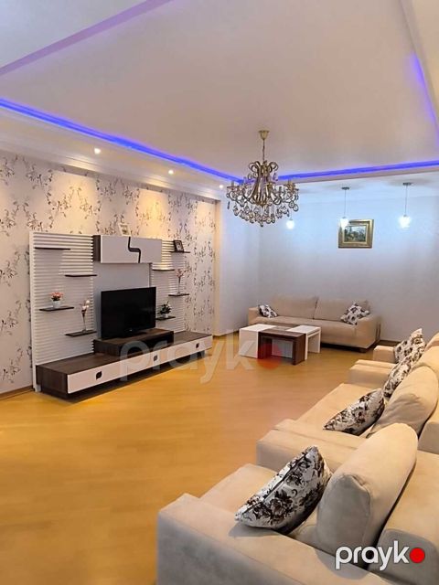 İcarəyə verilir 2 otaqlı yeni tikili 100 m²