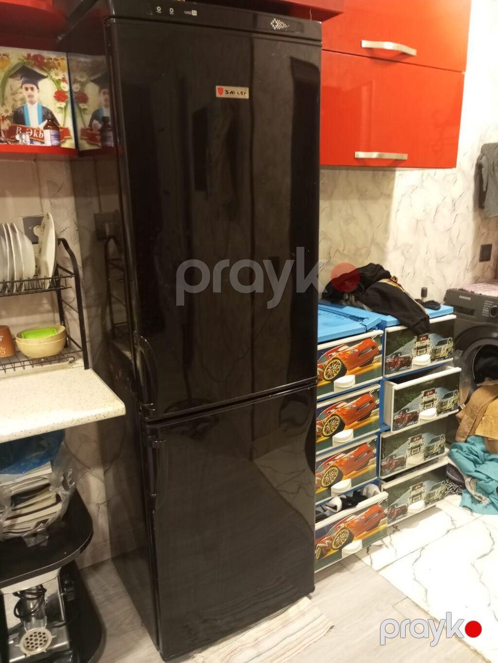 İki qapılı soyuducu uzunluğu 180 Eni 57 təzə mebel alırığ deyə satırığ — Soyuducular, Bakı (2)