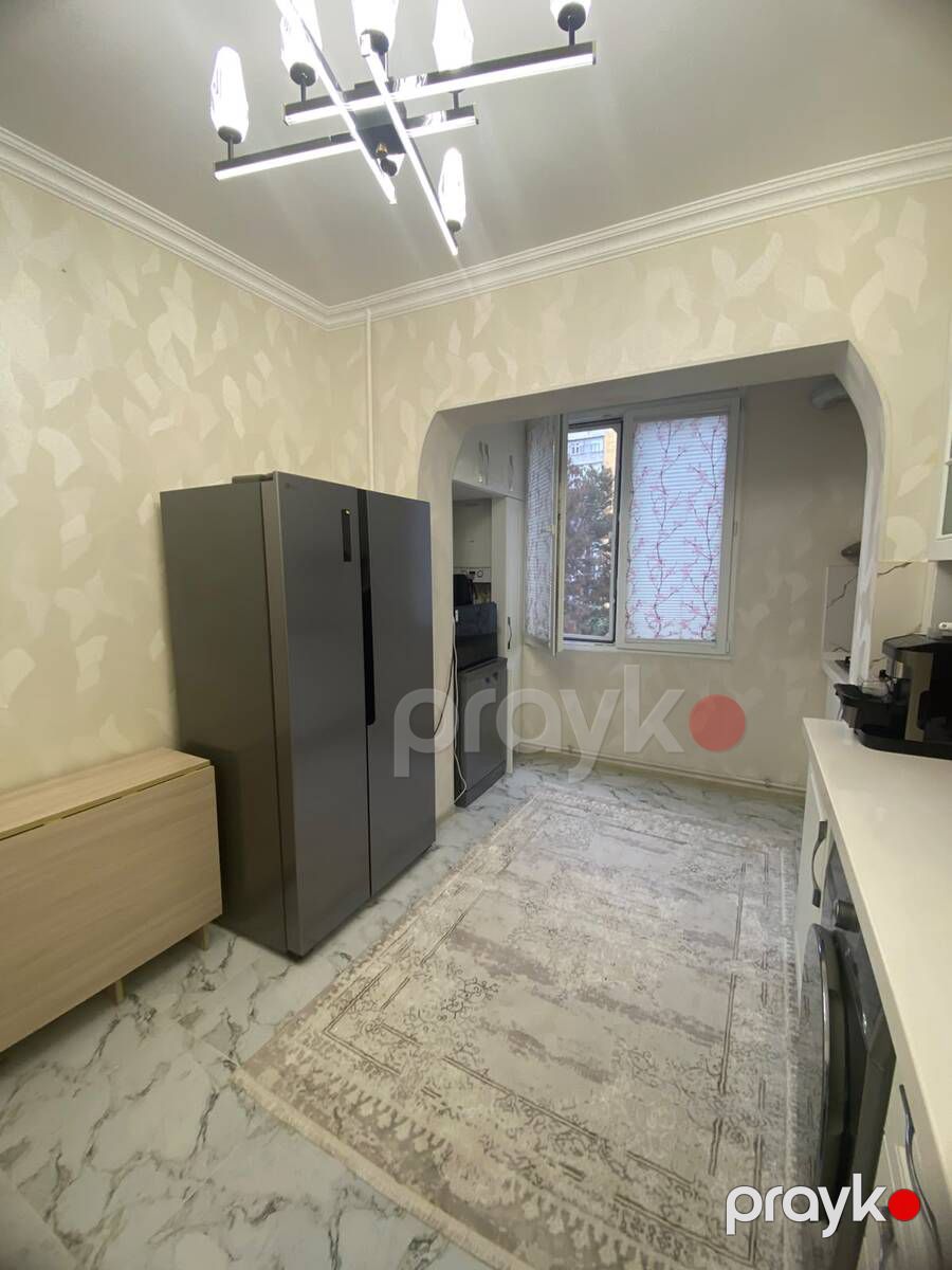 Satılır 2 otaqlı köhnə tikili 65 m² — Mənzil, Bakı (11)