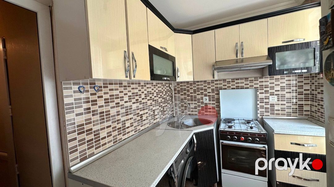 Satılır 2 otaqlı köhnə tikili 47 m² — Mənzil, Bakı (11)