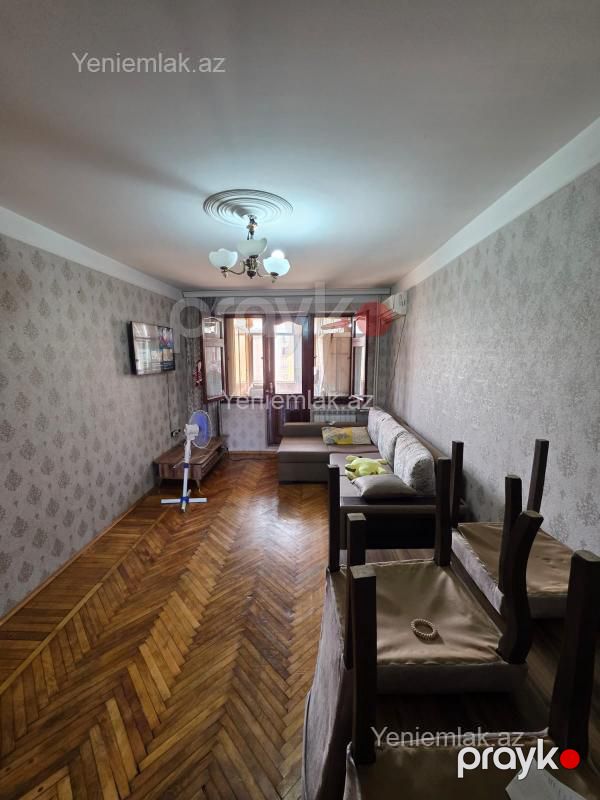 Satılır 2 otaqlı Bina evi menzil (Köhnə tikili), 50 m², 3-cü mikrorayon — Mənzil, Sumqayıt (3)