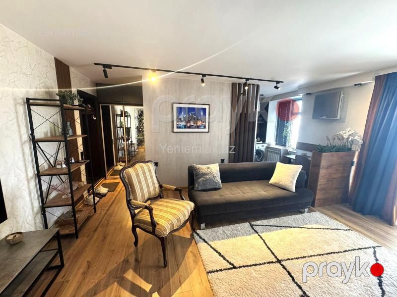 Satılır 2 otaqlı Bina evi menzil (Köhnə tikili), 50 m², Səbail rayonu — Mənzil, Bakı (2)