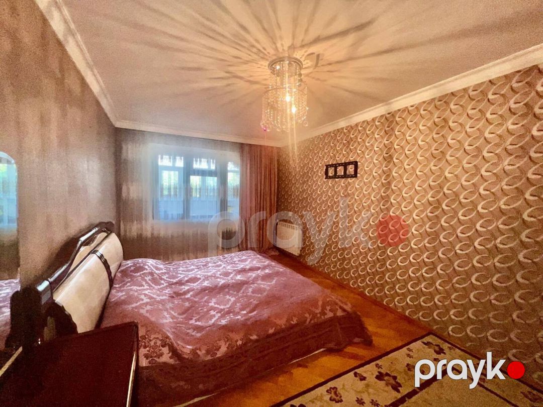 Satılır 4 otaqlı köhnə tikili 120 m² — Mənzil, Bakı (2)