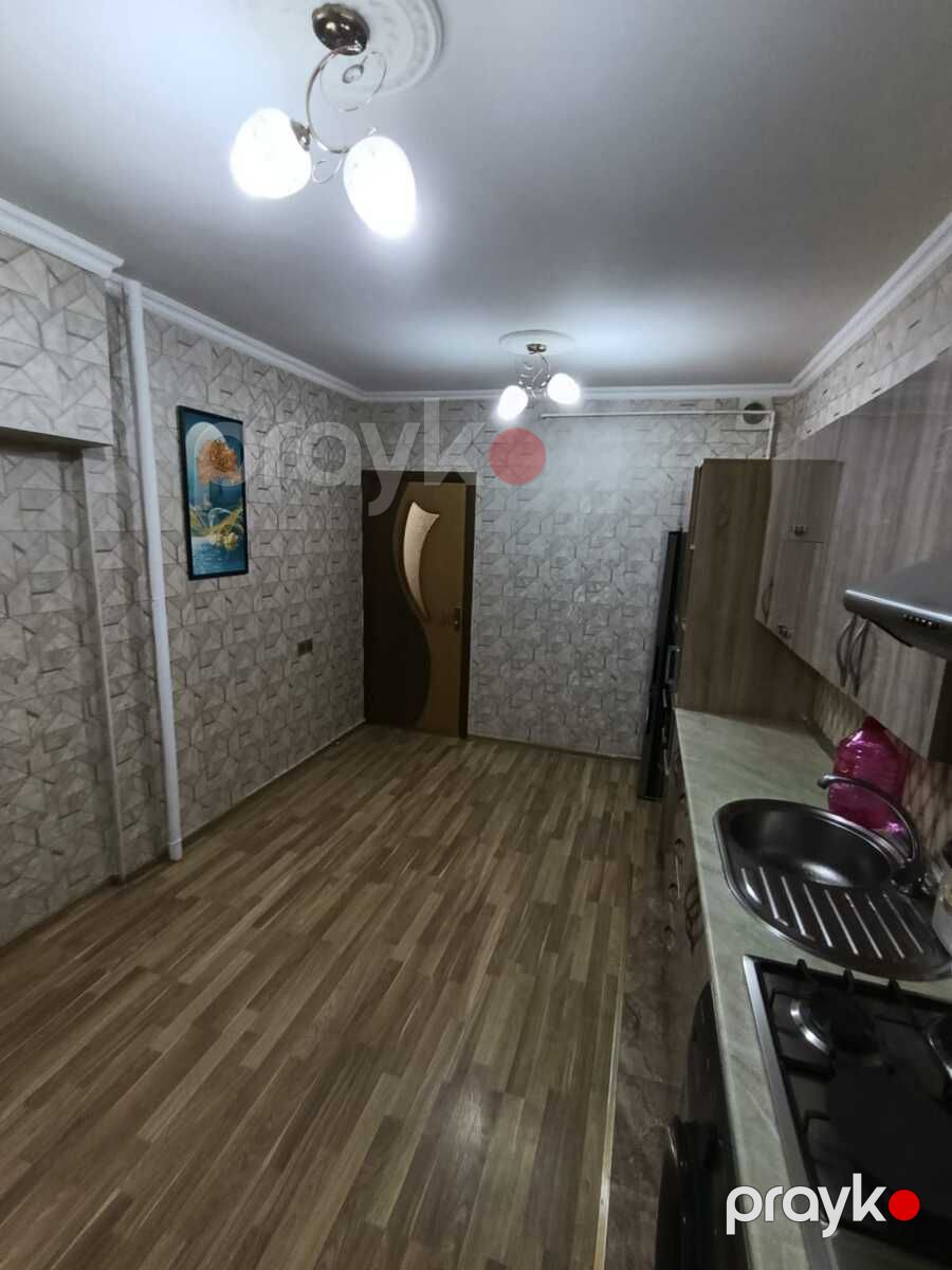 Satılır 2 otaqlı köhnə tikili 60 m² — Mənzil, Bakı (4)