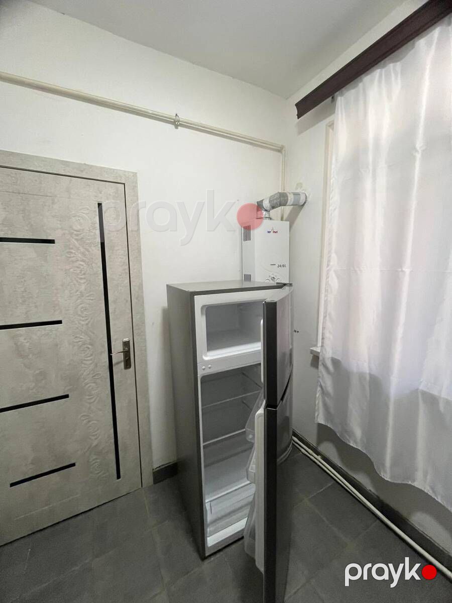 Satılır 1 otaqlı köhnə tikili 40 m² — Mənzil, Bakı (5)
