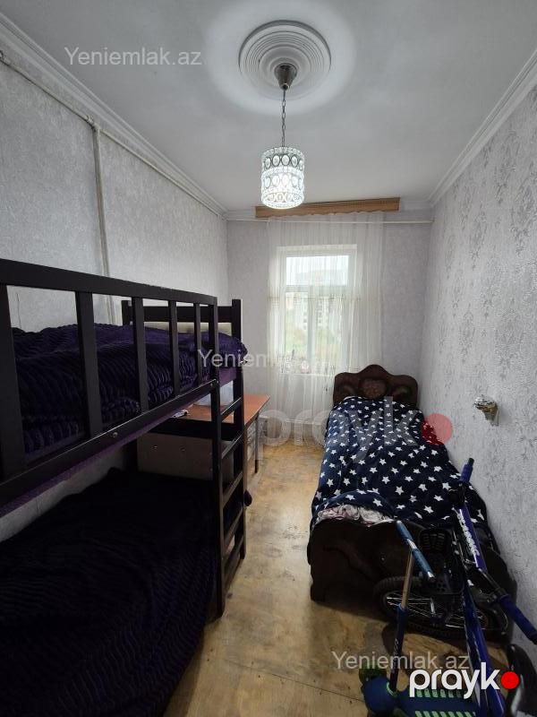 Satılır 2 otaqlı Bina evi menzil (Köhnə tikili), 58 m², 10-cu mikrorayon — Mənzil, Sumqayıt (8)