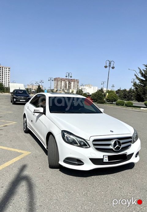 Mercedes E 250 4MATIC, 2.1 L, 2015 il, 93 000 km — Bakı