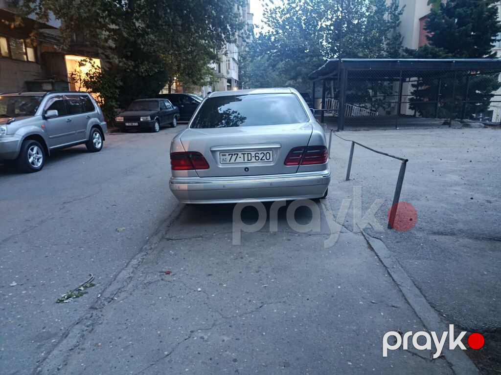 Mercedes E 280, 2.8 L, 2000 il, 352 632 km — Avtomobillər, Bakı (12)