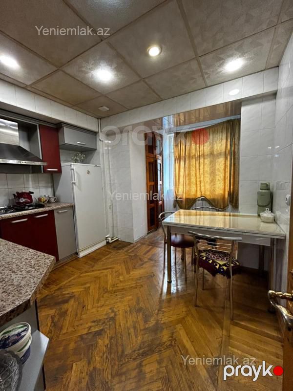 Satılır 3 otaqlı Bina evi menzil (Köhnə tikili), 95 m², Yasamal rayonu — Mənzil, Bakı (10)
