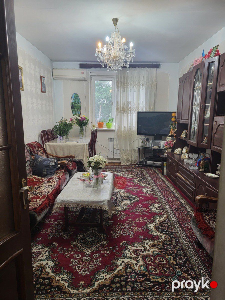 Satılır 4 otaqlı köhnə tikili 100 m² — Mənzil, Bakı (2)