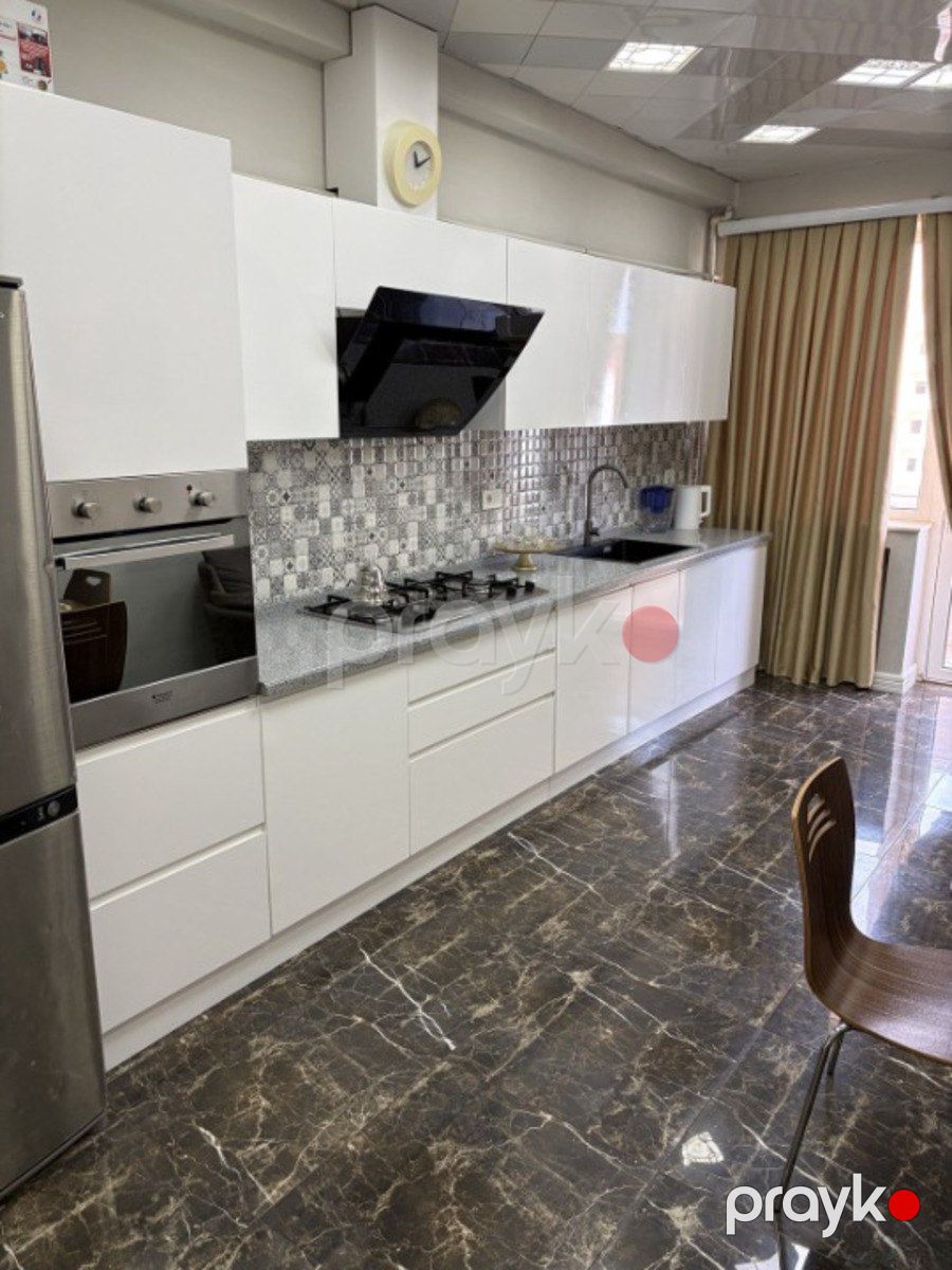 Satılır 4 otaqlı yeni tikili 145 m² — Mənzil, Bakı (2)