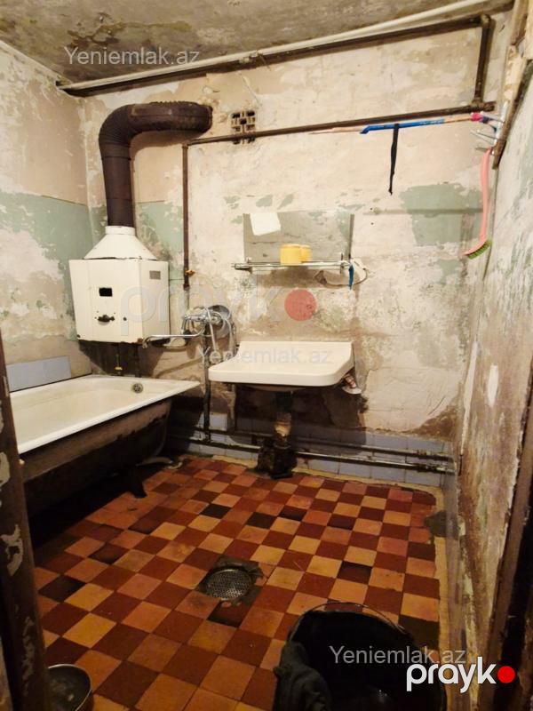 Satılır 5 otaqlı Bina evi menzil (Köhnə tikili), 110 m², 9-cu mikrorayon — Mənzil, Sumqayıt (10)