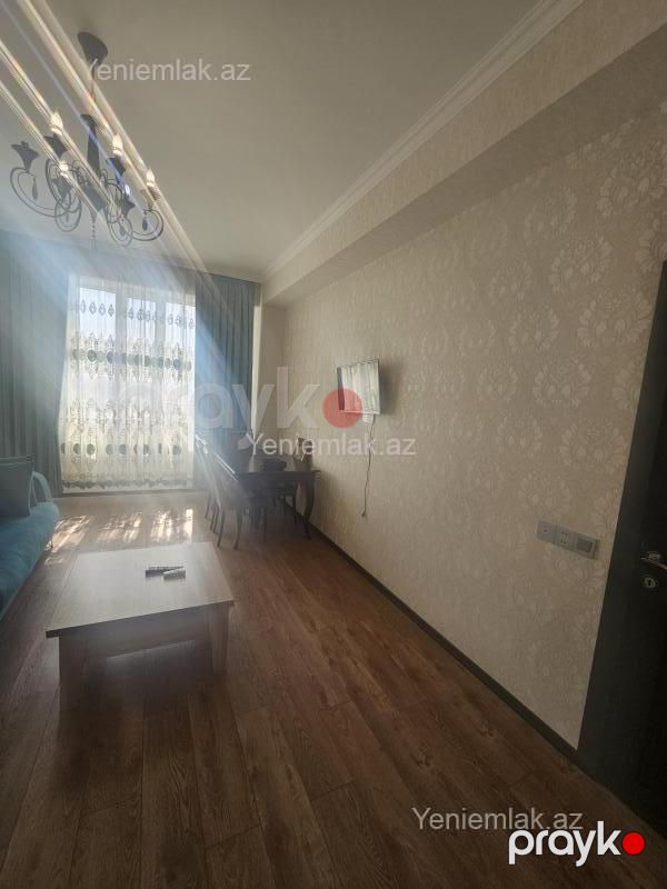 Satılır 2 otaqlı Bina evi menzil (Yeni tikili), 62 m², 10-cu mikrorayon — Mənzil, Sumqayıt (4)