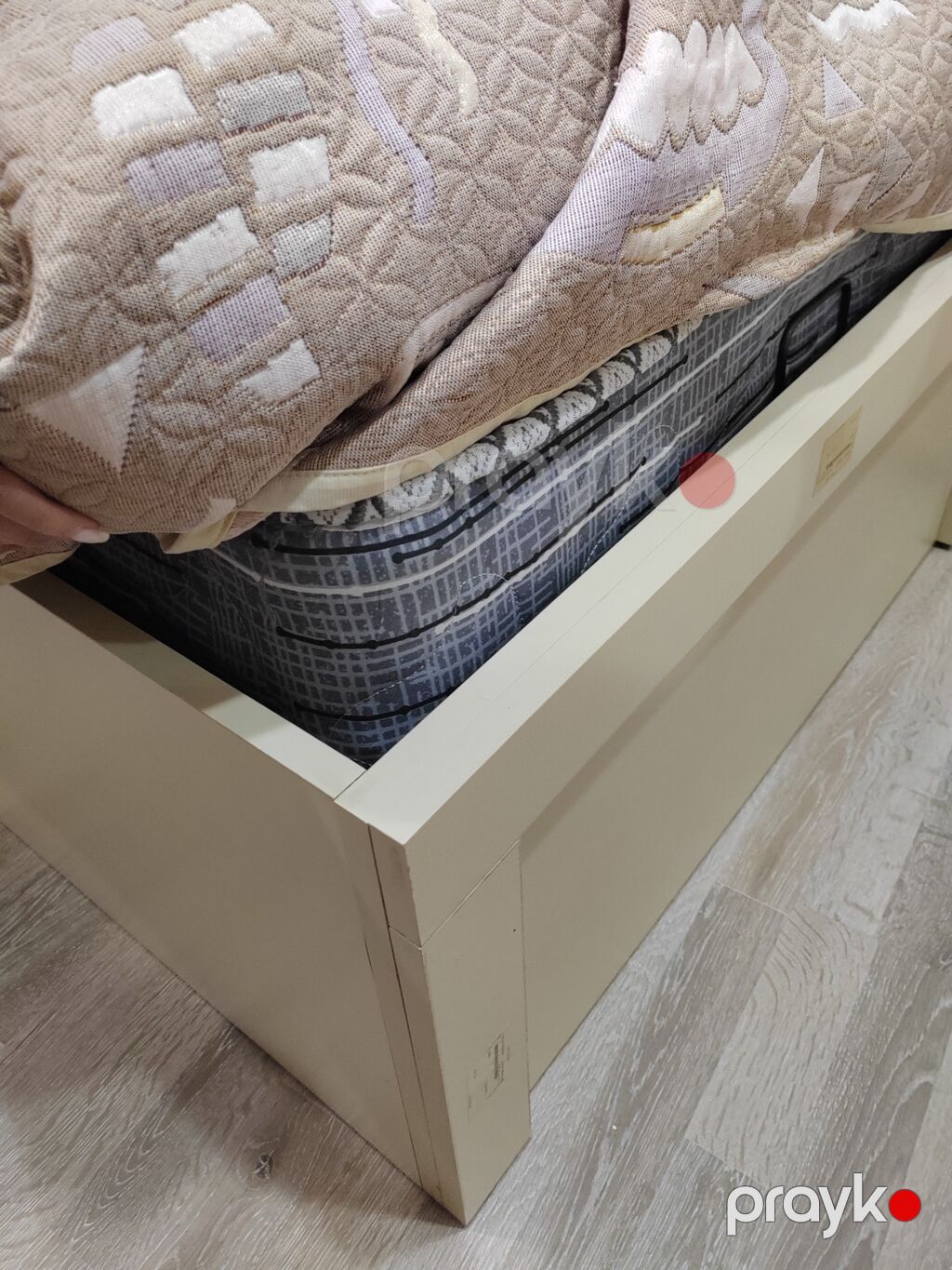İşlənmiş, Təknəfərlik çarpayı, Bazalı, Matras ilə, Siyirməsiz — Yataqlar, Bakı (4)