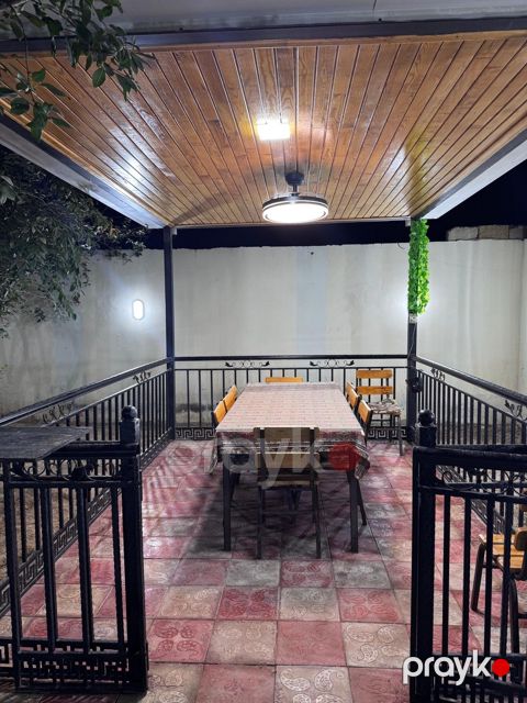 Satılır 3 otaqlı həyət evi/bağ evi 100 m² — Bakı