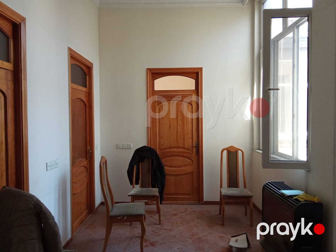 İcarəyə verilir 4 otaqlı köhnə tikili 180 m² — Mənzil, Bakı (6)
