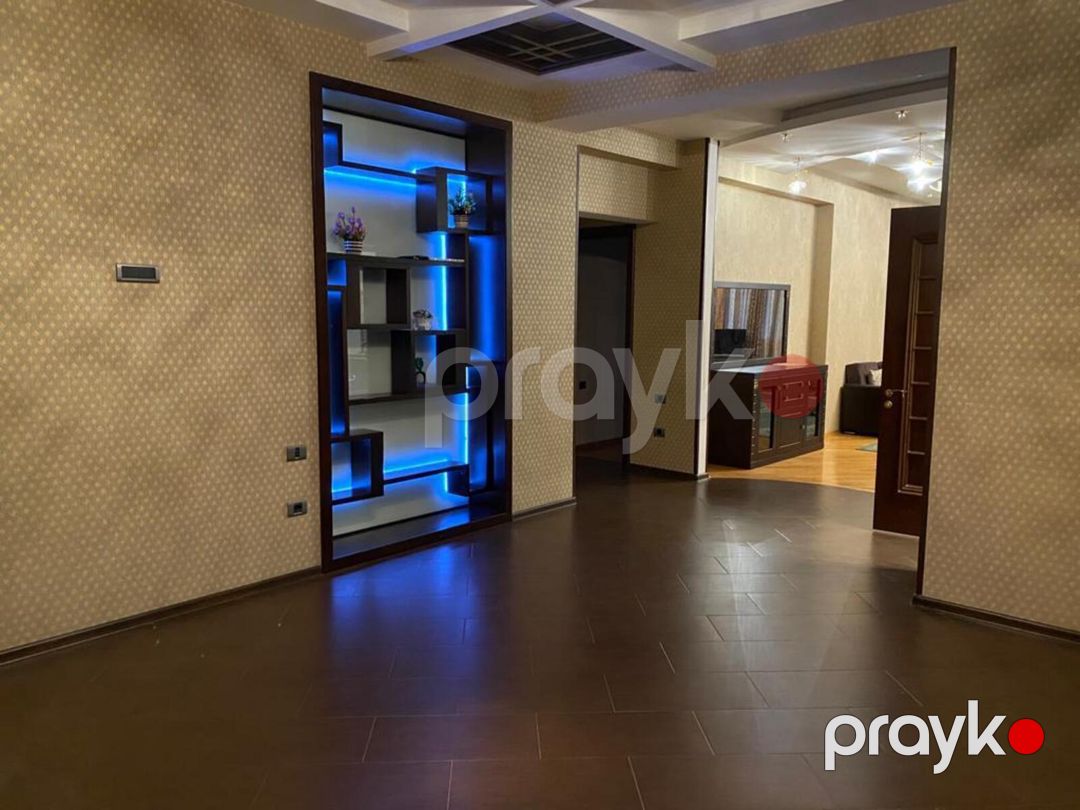 Satılır 4 otaqlı yeni tikili 220 m² — Mənzil, Bakı (5)