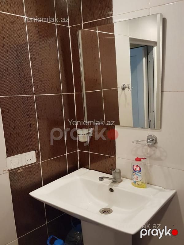 Satılır 2 otaqlı Bina evi menzil (Köhnə tikili), 60 m², Binəqədi rayonu — Mənzil, Bakı (9)
