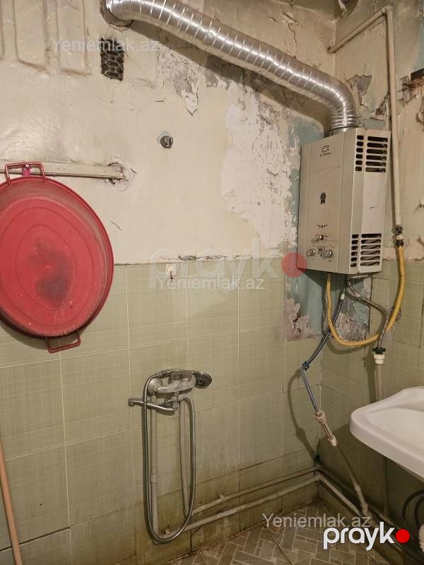 Satılır 1 otaqlı Bina evi menzil (Köhnə tikili), 33 m², 8-ci mikrorayon — Mənzil, Sumqayıt (9)