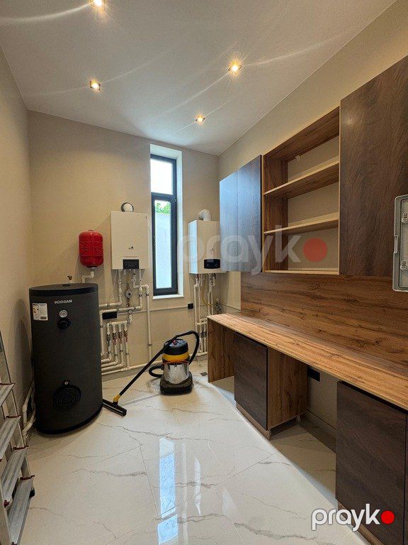 Satılır 6 otaqlı həyət evi/bağ evi 360 m² — Ev, villa, Bakı (9)