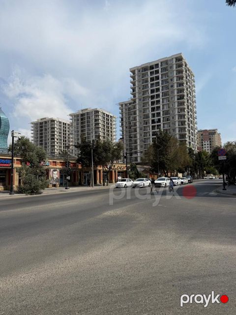 Satılır 4 otaqlı yeni tikili 181.2 m² — Bakı