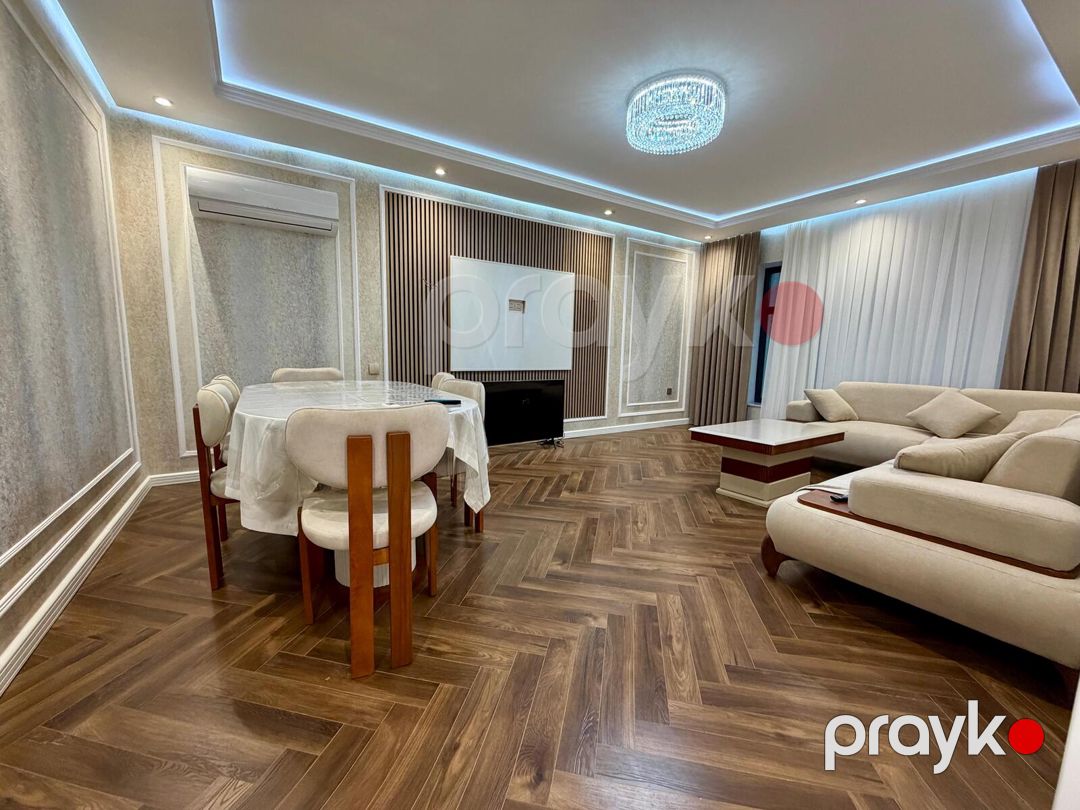 Satılır 10 otaqlı həyət evi/bağ evi 250 m² — Ev, villa, Bakı (9)