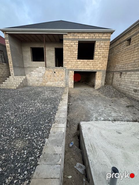 Həyət evi, Hökməli-Qobu yolu — Bakı