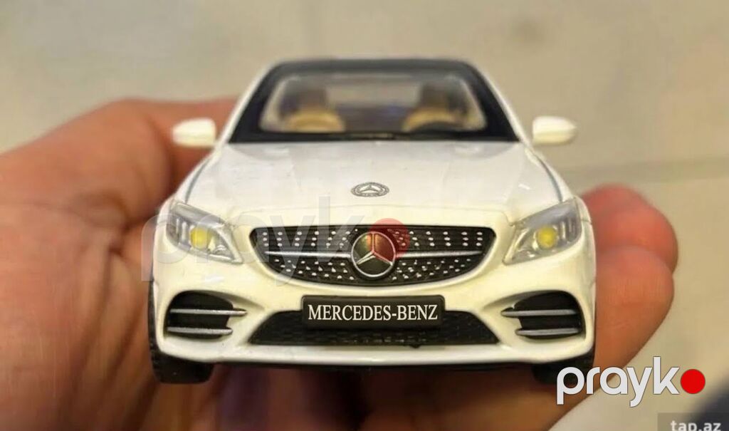 Mercedes-Benz C-Class 1:18 miqyaslı kolleksiya modeli — Oyuncaq nəqliyyatı, Bakı (2)