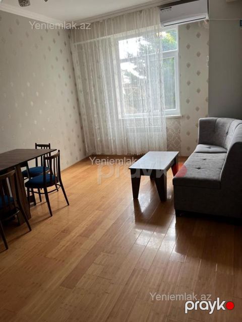 Satılır 2 otaqlı Bina evi menzil (Köhnə tikili), 60 m², 6-cı mikrorayon