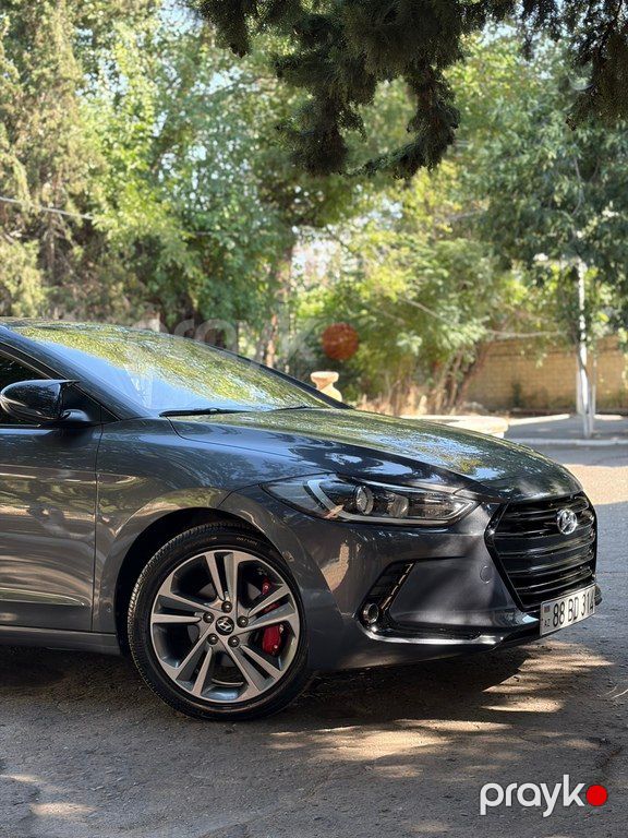 Hyundai Elantra, 1.6 L, 2018 il, 200 000 km — Avtomobillər, Mingəçevir (9)