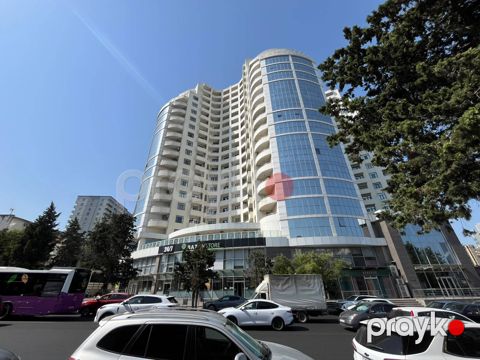 Satılır 4 otaqlı yeni tikili 168 m² — Bakı