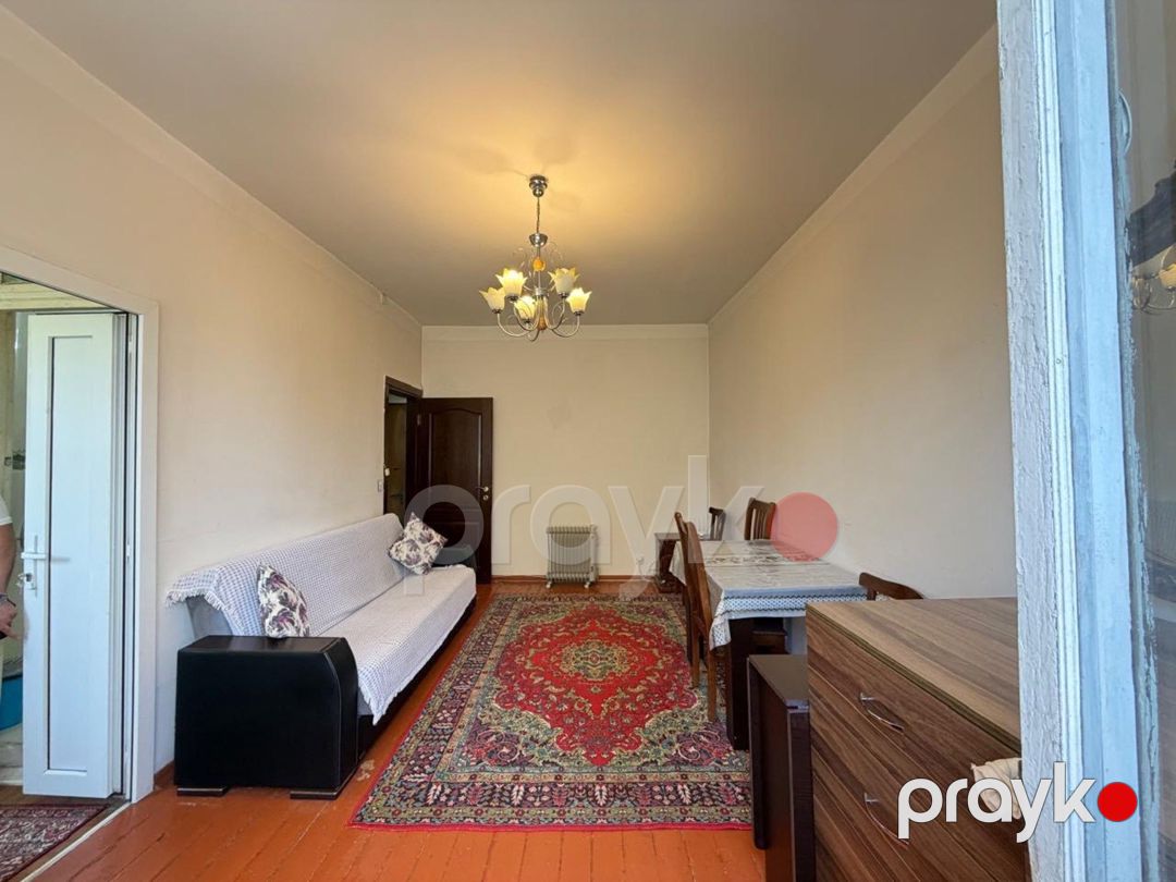 Satılır 1 otaqlı köhnə tikili 35 m² — Mənzil, Bakı (2)