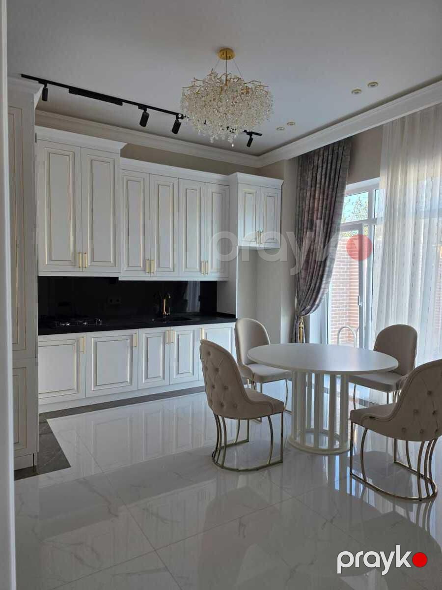 Satılır 5 otaqlı həyət evi/bağ evi 200 m² — Ev, villa, Bakı (10)