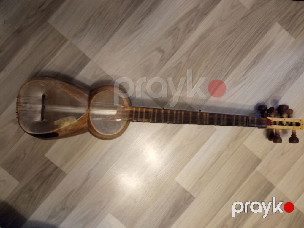 Tar ifa və çantası - Milli simli musiqi aləti – tar - Korpus — Gitarlar və digər simli alətlər, Bakı (2)