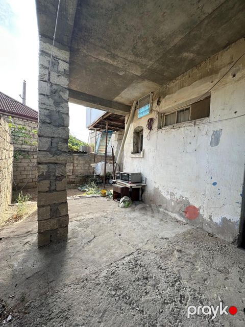 Satılır 2 otaqlı köhnə tikili 60 m² — Bakı