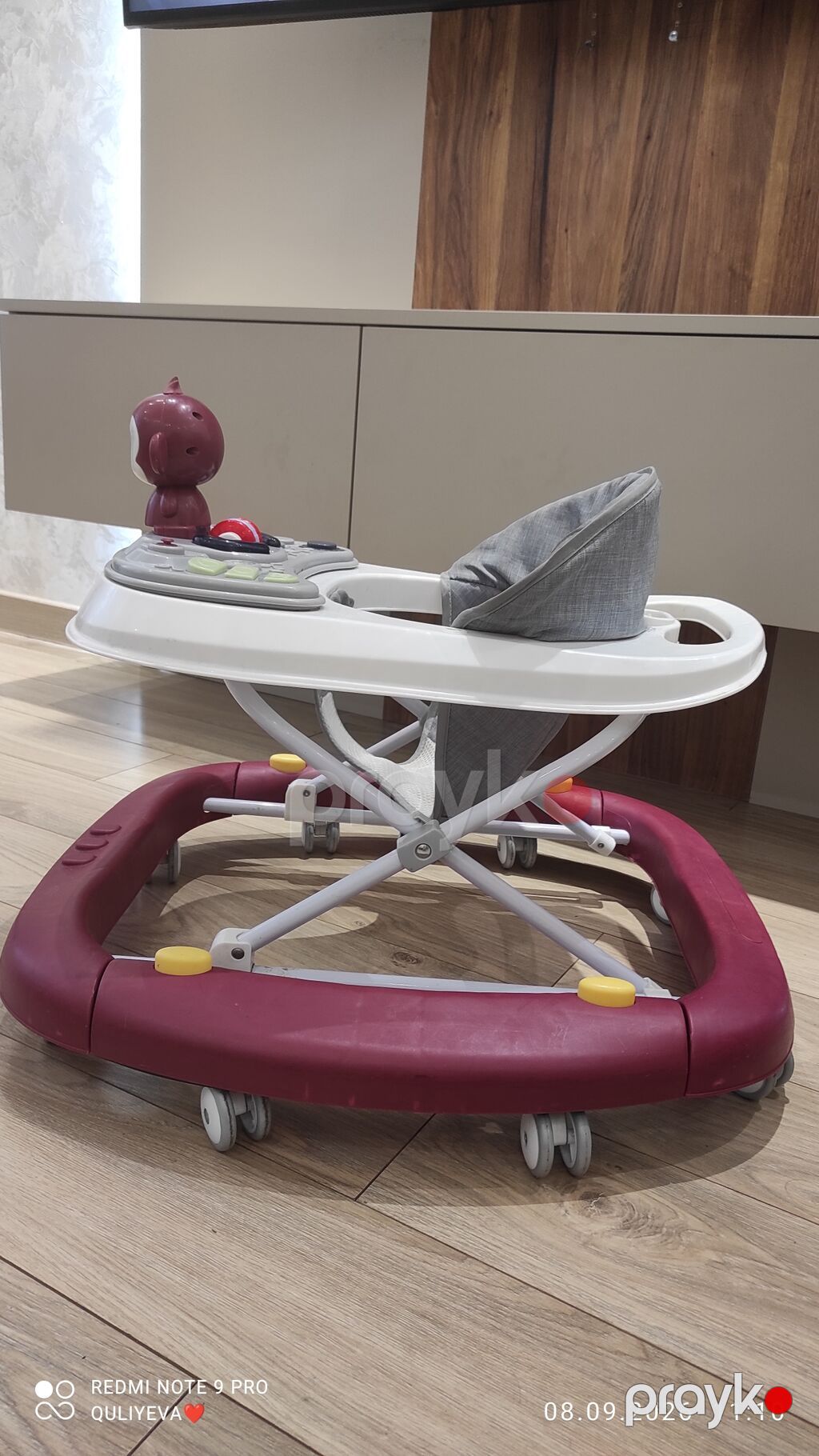 Uşaq gəzdiricisi (baby walker) - Rəng: Bordo-qırmızı baza, ağ — Mebel, Bakı (2)