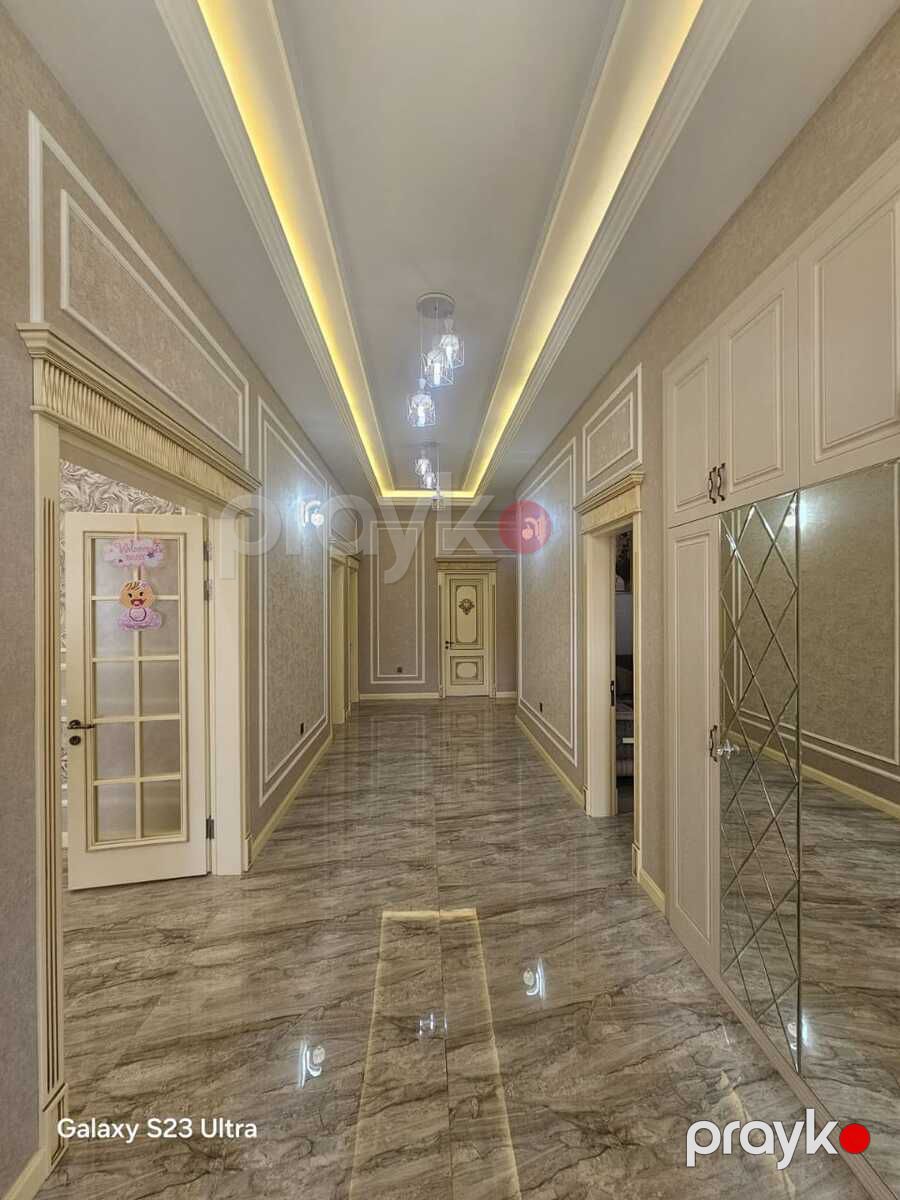 Satılır 5 otaqlı həyət evi/bağ evi 240 m² — Ev, villa, Bakı (8)